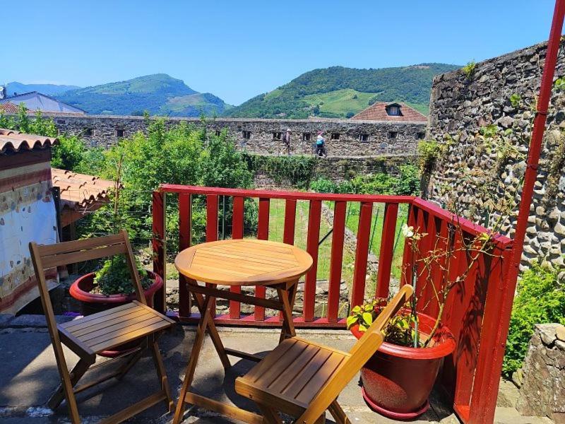 L'Auberge Du Pelerin - St Jean Pied De Port Saint-Jean-Pied-de-Port Exterior foto